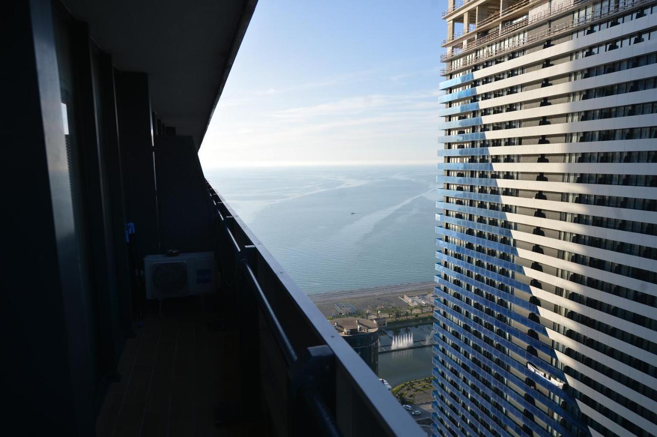 Orbi City Twins Tower บาทูมิ ภายนอก รูปภาพ