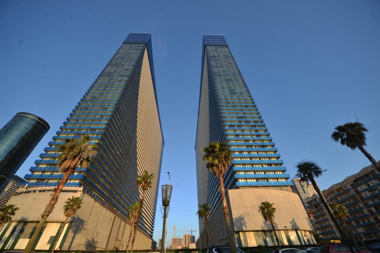 Orbi City Twins Tower บาทูมิ ภายนอก รูปภาพ